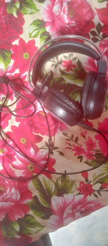 headphones for sale 1