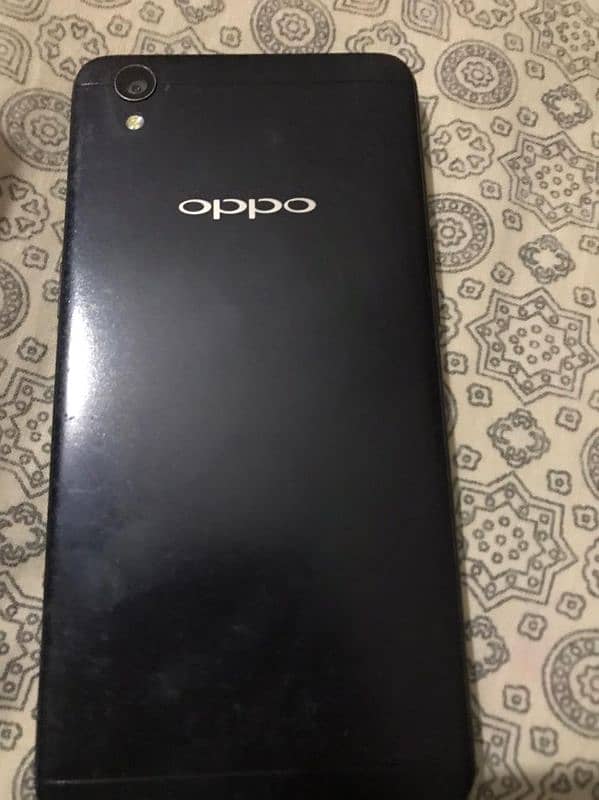 Oppo A37 1