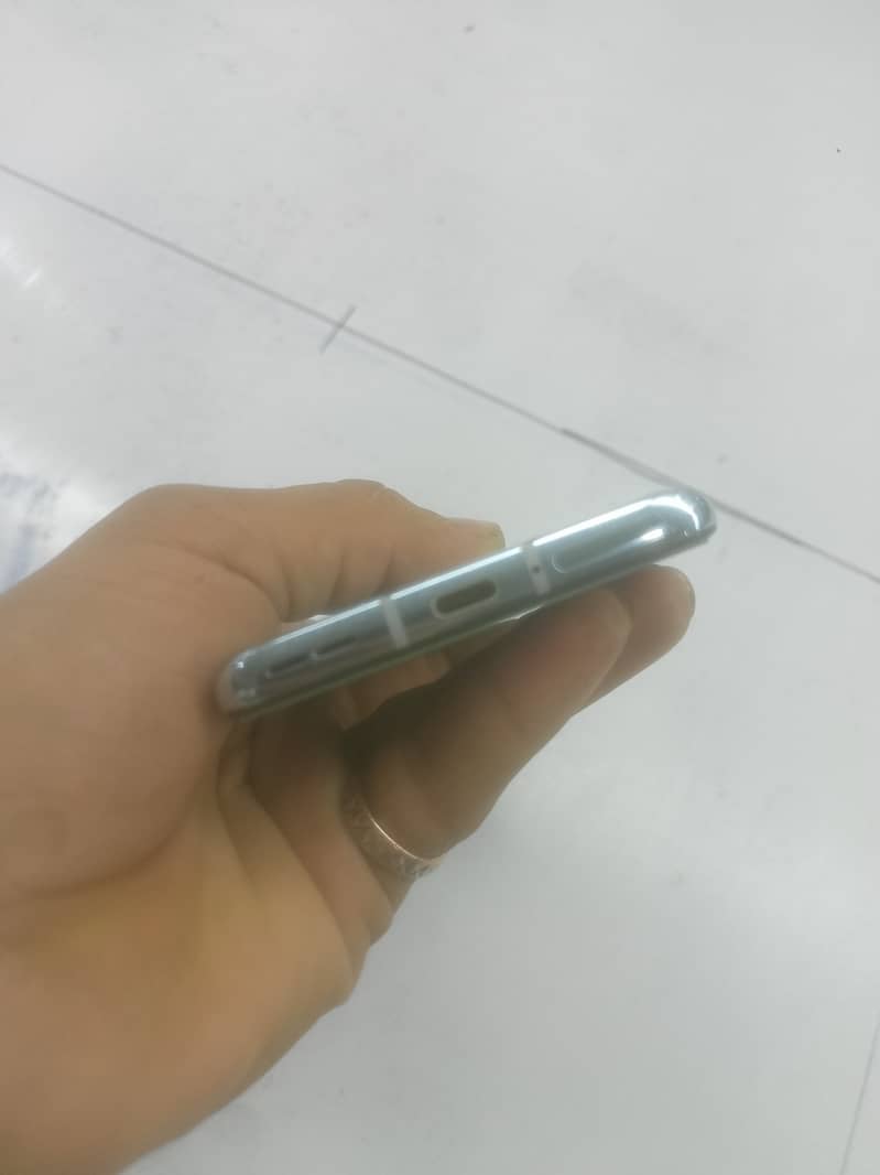 exchange possible with Infinix zero 40 or not 40 pro 6