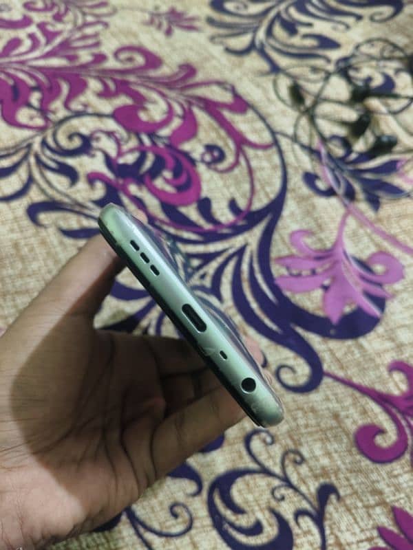 Oppo A16  lush condition 5