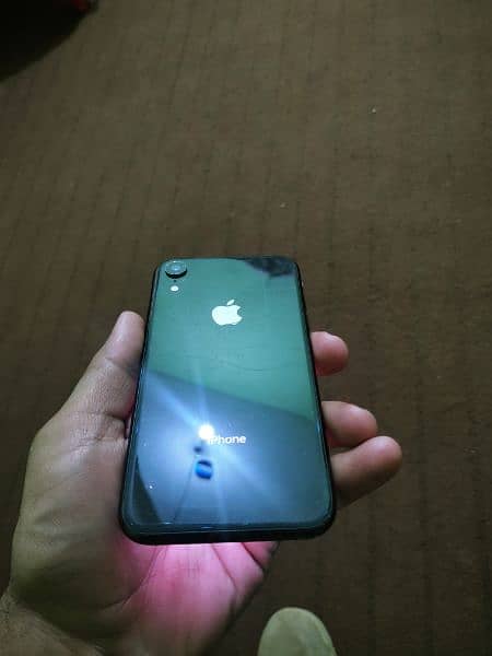 IPhone XR 5