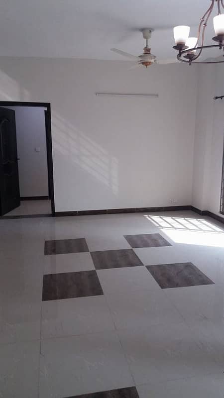 Pent House For Sale Askari 11, Lahore 10