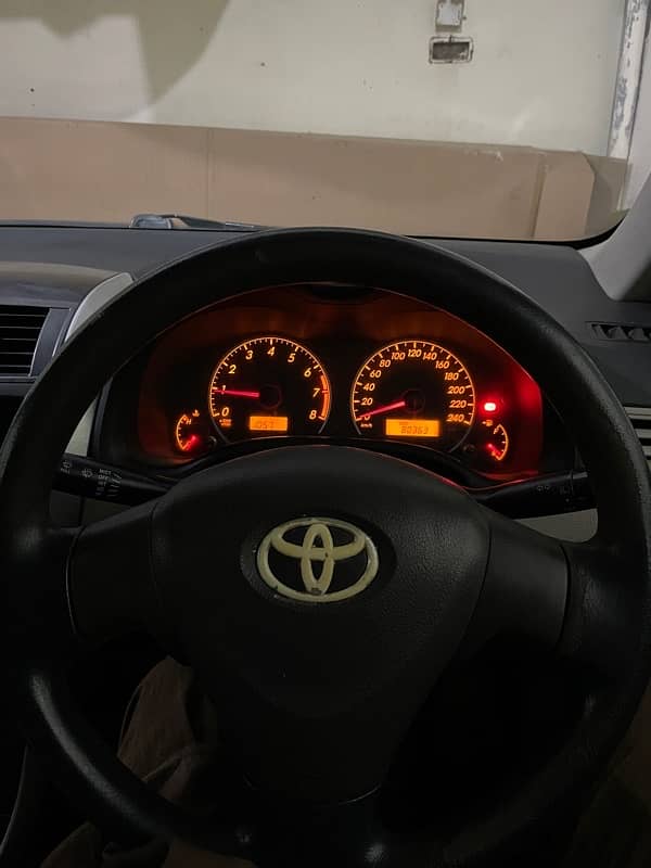 Toyota Corolla GLI limited edition 2014 11