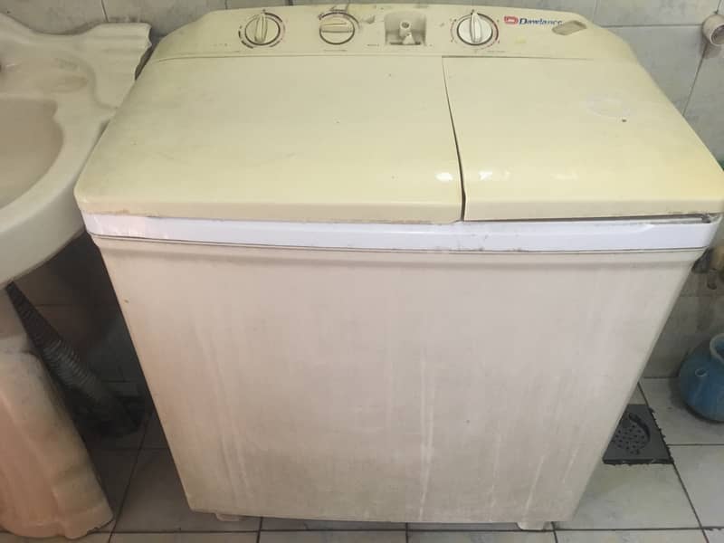 Dawlance washing machine 0