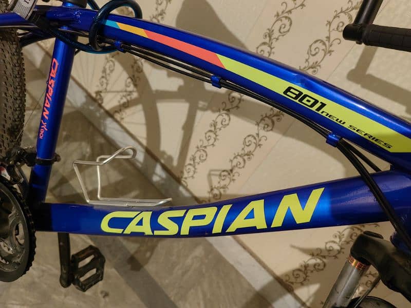 Caspian Bicylce (almost new) 3