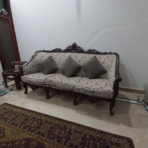 Victorian Style sofa set 0