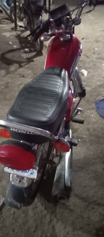 Honda cg 125 2022--2023 register karachi nambar 5