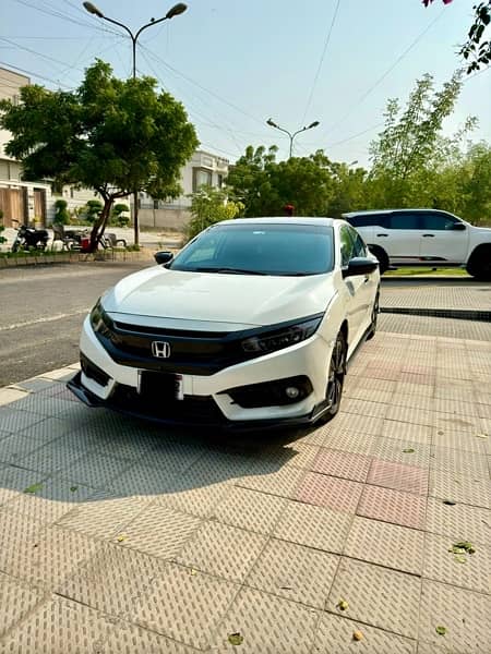 Honda Civic Turbo 1.5 2016 1