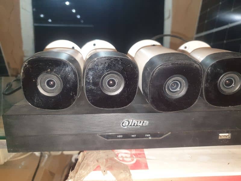 5mp dvr  good condition for sale watsapp contact only 0