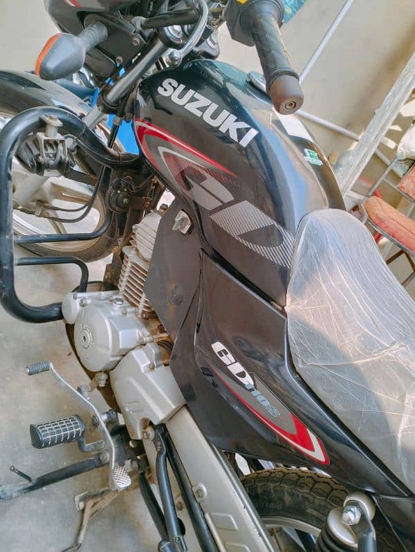 Suzuki gd 110s urgent sale 4