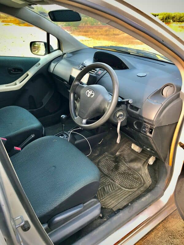 Toyota Vitz 2005 10