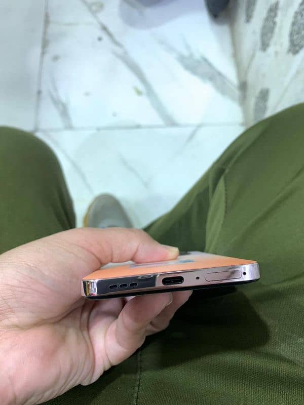 oppo reno12F 5