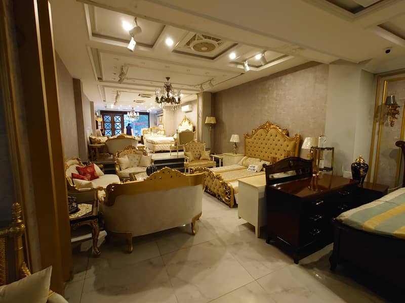 RUNNING FURNITURE SHOWROOM FOR SALE 0