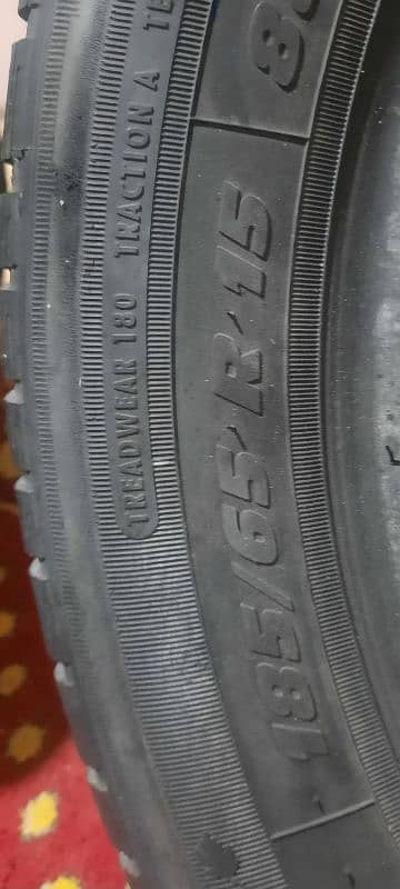 15 inch tyre urgent sale per tyre 3000 2