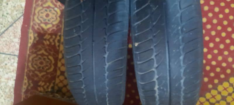 15 inch tyre urgent sale per tyre 3000 3