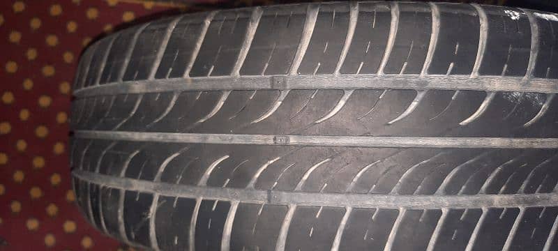 15 inch tyre urgent sale per tyre 3000 7