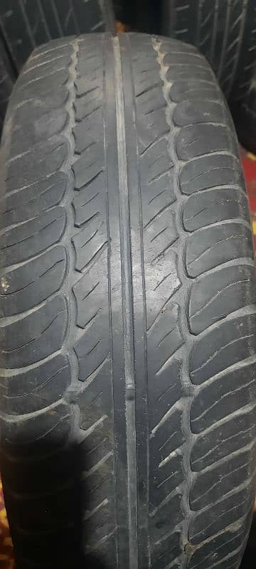 15 inch tyre urgent sale per tyre 3000 13