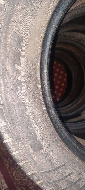 15 inch tyre urgent sale per tyre 3000 18