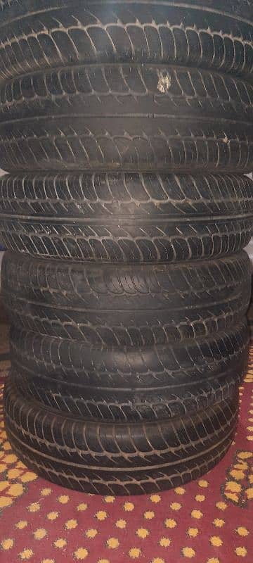 15 inch tyre urgent sale per tyre 3000 19