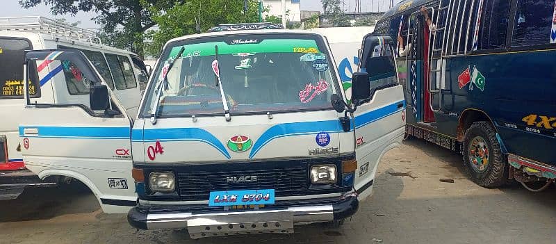 toyota hiace lahore register desil 4