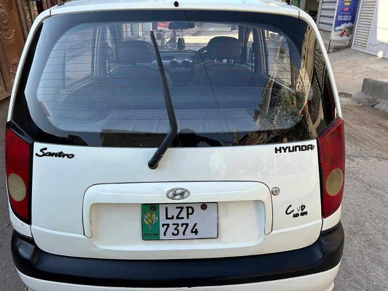 Hyundai Santro family used car in jenuion condition 5