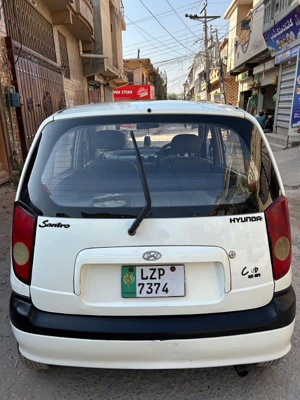 Hyundai Santro family used car in jenuion condition 13