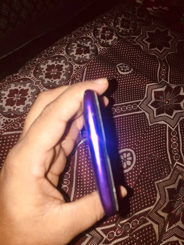 Oppo Reno z urgent sale only Mobile 7