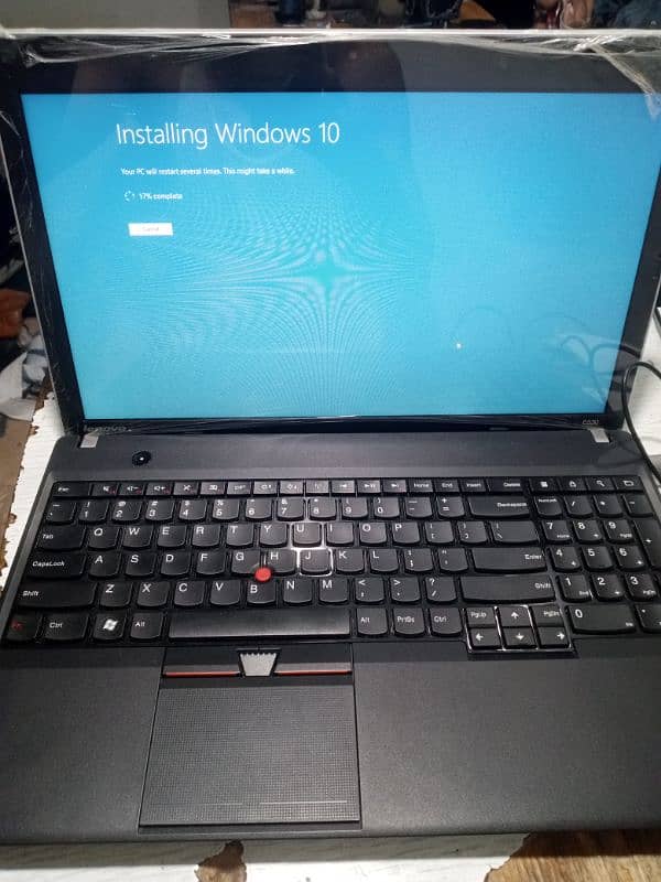 Lenovo Thinkpad i5³ 0