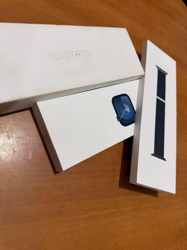 Apple Watch Series 9 (45 MM) 0