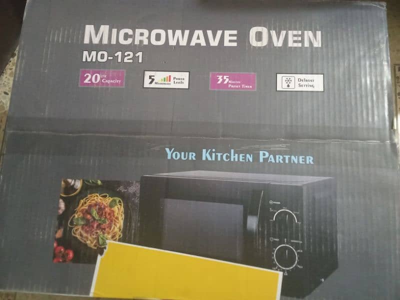 microwave oven 3