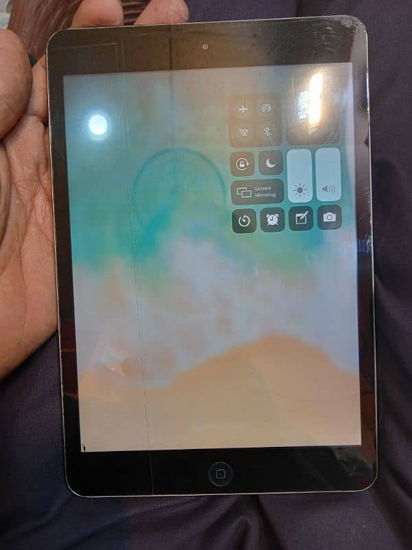 iPad mini 2 GB16 all ok hai 10/9 hai  hai final 13000 exchange possibl 1