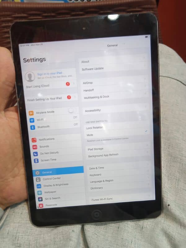 iPad mini 2 GB16 all ok hai 10/9 hai  hai final 13000 exchange possibl 4