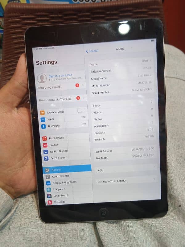 iPad mini 2 GB16 all ok hai 10/9 hai  hai final 13000 exchange possibl 5