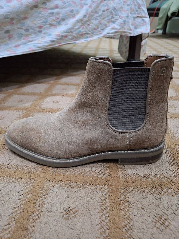 Clarks Chelsea Boots 1