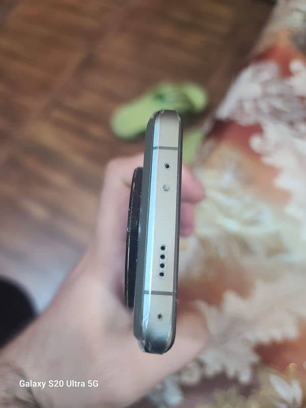 Xiaomi 13 Ultra 16/512 Non-PTA 10/10 Condition Not a Single Scratch 2