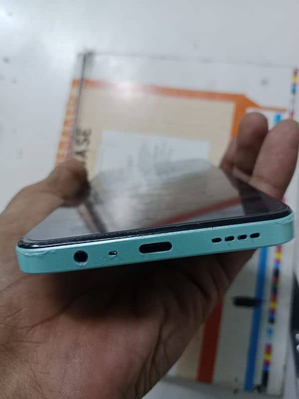 realme c51 4 64 urgent sale 6