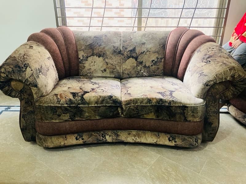 velvet stuff fully poshished sofa set 1