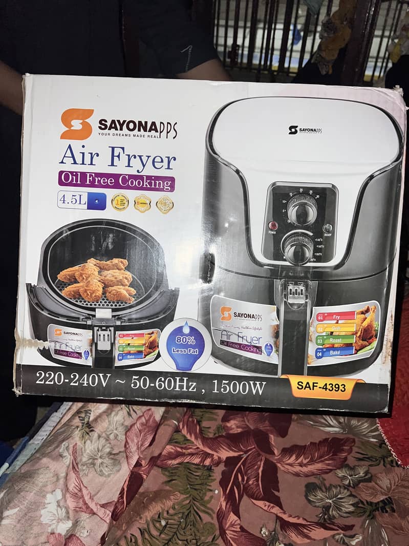 Sayona air fryer totally new, unused fully packed. 10/10 5