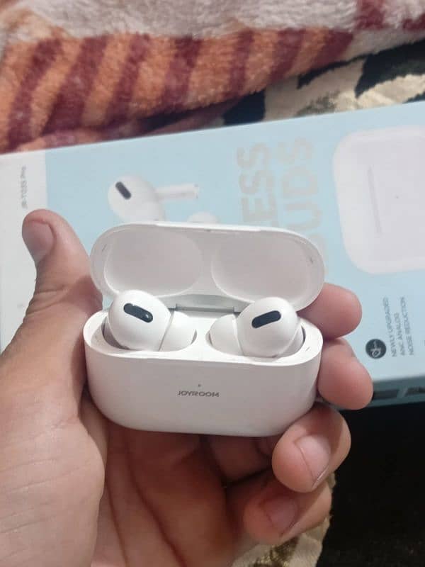 Wireless Earbuds 1