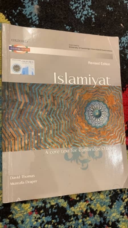 O-level books/notes/pastpapers for islamiat and PS v cheap 3