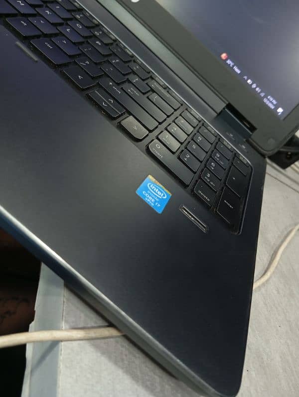 HP zbook 15 7