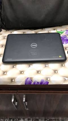 Dell Crome book with charger