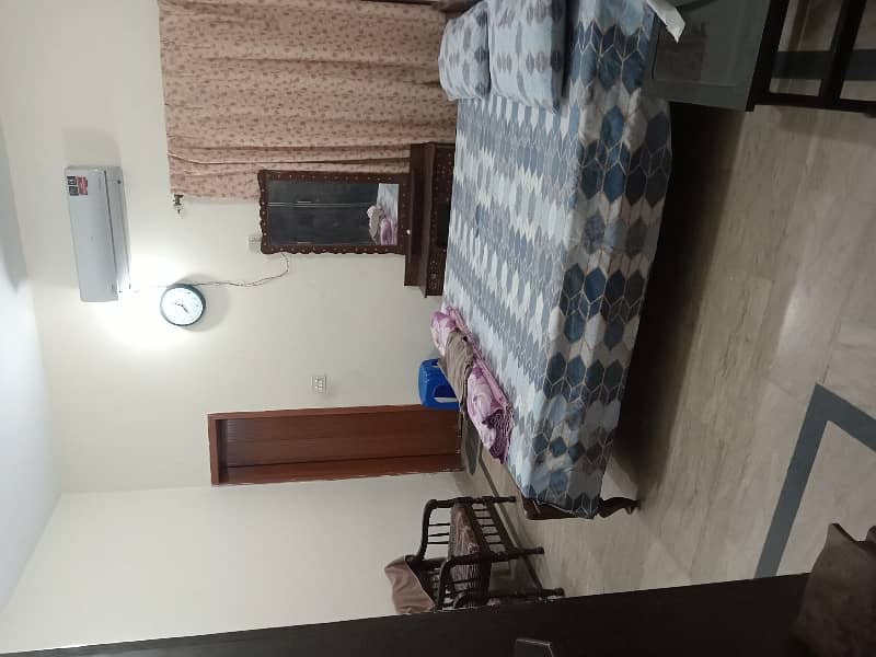 5.40 SQUARE FEET HOUSE FOR SALE IN KHYBER BLOCK ALLAMA IQBAL TOWN LAHORE 36