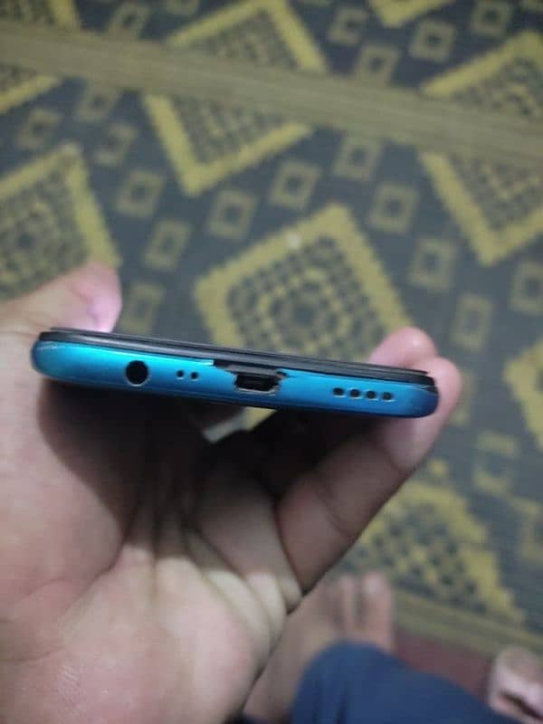 realme 5i 3