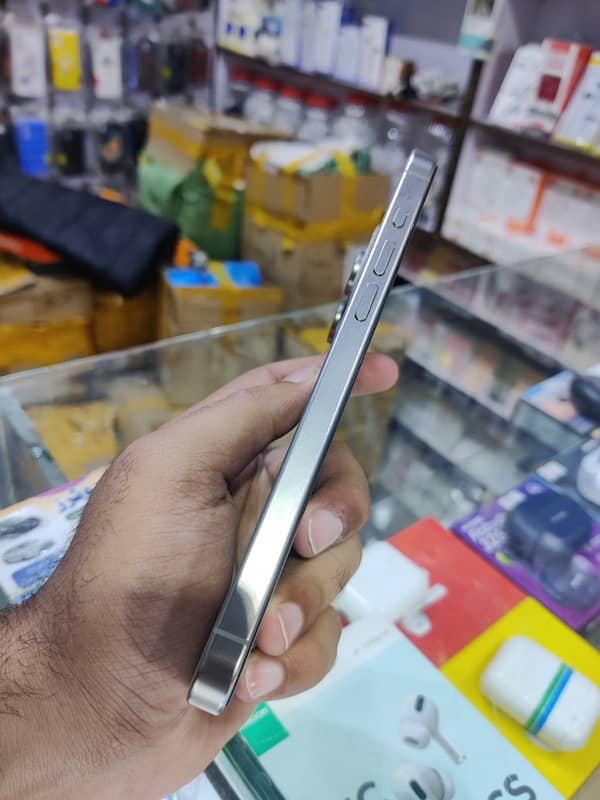 iphone 15 pro max jv non pta 3