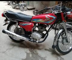 HONDA 125 NEW CONDITION AL OKAY