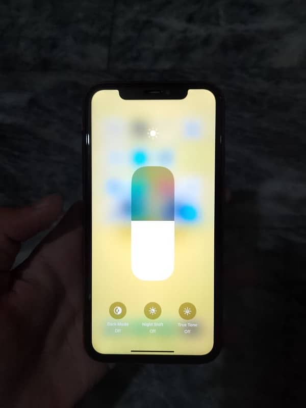 Iphone xr nonpta factory unlocked 64/gb 0