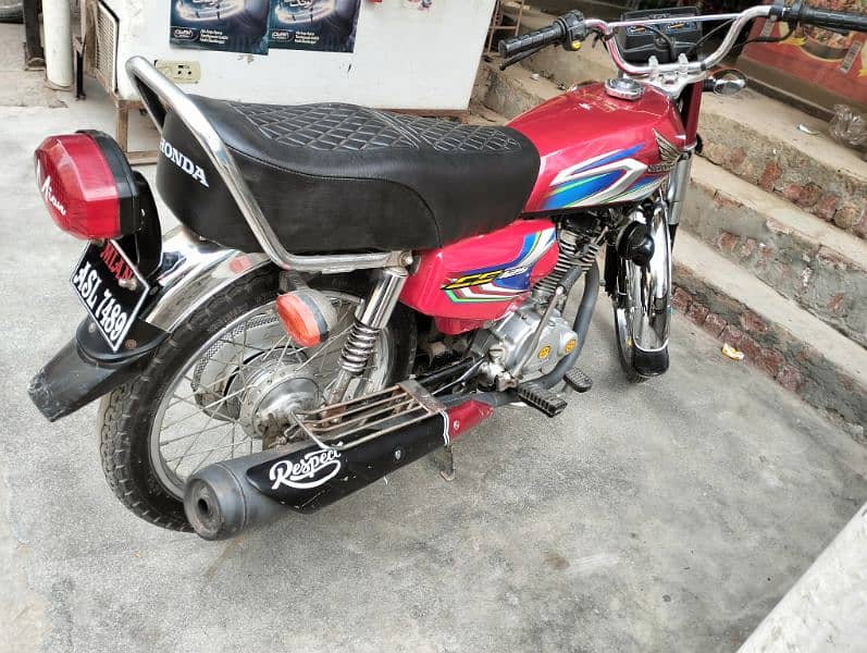 Motorcycle 125 3