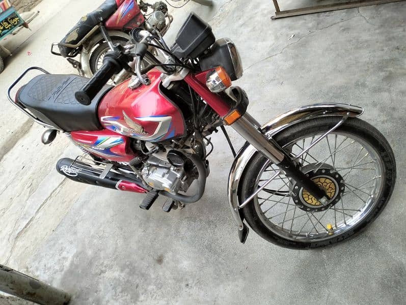 Motorcycle 125 4