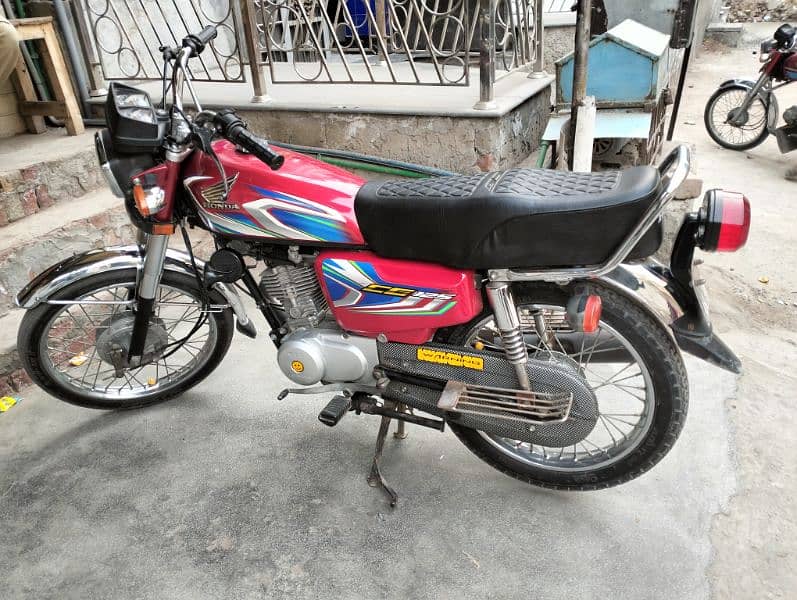 Motorcycle 125 6